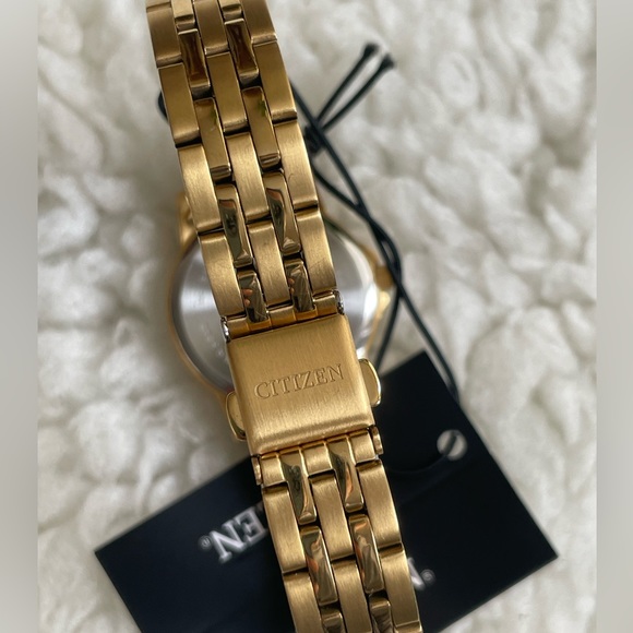 Gold Citizen Watch | Brand New - Picture 8 of 9
